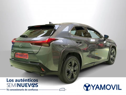 Lexus UX 250h Business 2WD 135 kW (184 CV)