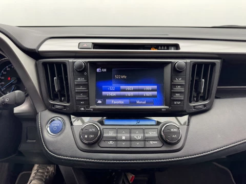 Toyota Rav4 2.5l hybrid 2WD Feel!