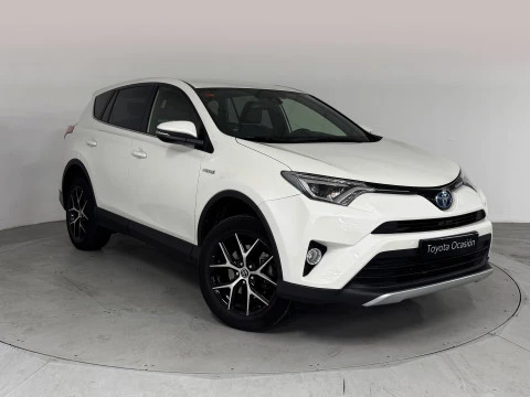 Toyota Rav4 2.5l hybrid 2WD Feel!