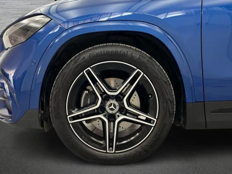 Mercedes-Benz GLA 200 D