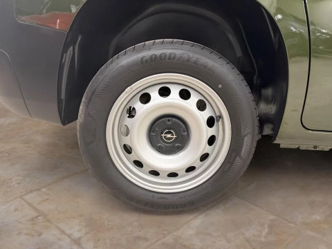 Opel Combo N1 Edition 100 Cv 1.5 Td S/S MT6 €6.4