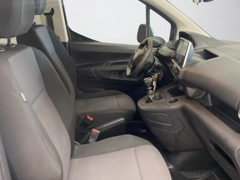 Peugeot Rifter Active BlueHDi 100 S&S Manual 6 Vel Mixto