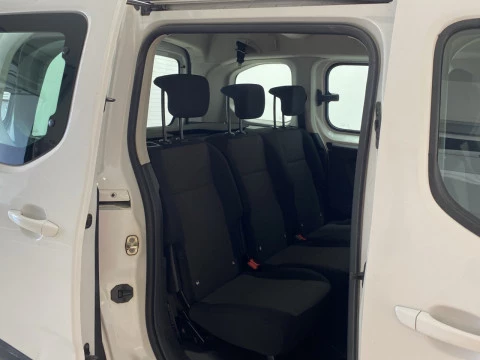 Peugeot Rifter Active BlueHDi 100 S&S Manual 6 Vel Mixto