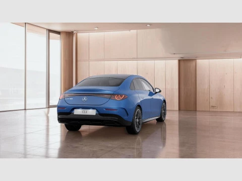 Mercedes-Benz CLA  180 con tecnologia hibrida
