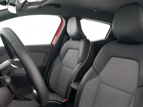 Renault Clio   TCe Techno 67kW