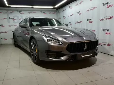Maserati Quattroporte Modena S Q4 V6 430CV Gasolina AWD Maserati Quattroporte Modena S Q4 V6 430CV Gasolina AWD