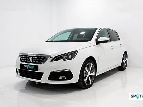 Peugeot 308 5p Allure 1.5 BlueHDi 96KW (130CV)