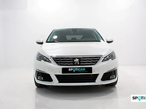 Peugeot 308 5p Allure 1.5 BlueHDi 96KW (130CV)