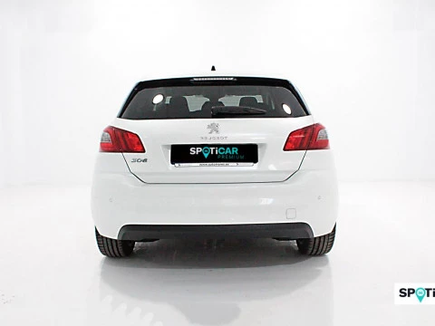 Peugeot 308 5p Allure 1.5 BlueHDi 96KW (130CV)