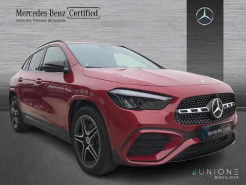 Mercedes-Benz GLA  200 d