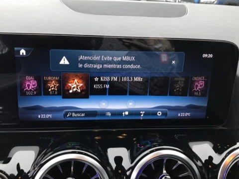 Mercedes-Benz GLA  200 d