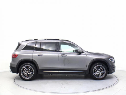 Mercedes-Benz GLB 200 D 4MATIC