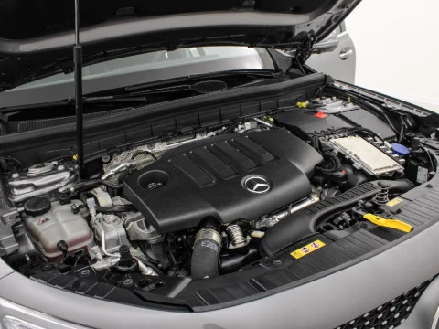 Mercedes-Benz GLB 200 D 4MATIC