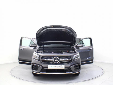 Mercedes-Benz GLB 200 D 4MATIC