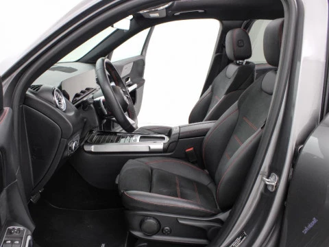 Mercedes-Benz GLB 200 D 4MATIC