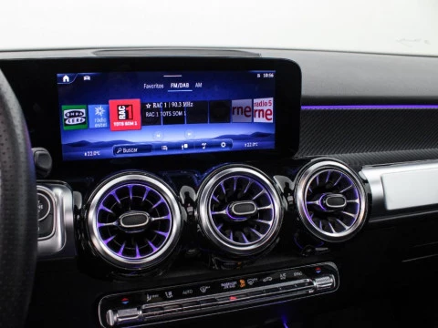 Mercedes-Benz GLB 200 D 4MATIC