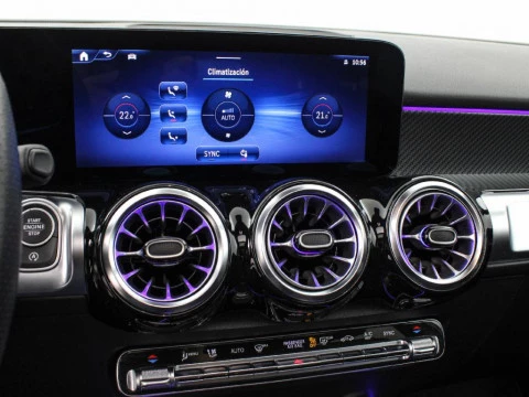 Mercedes-Benz GLB 200 D 4MATIC