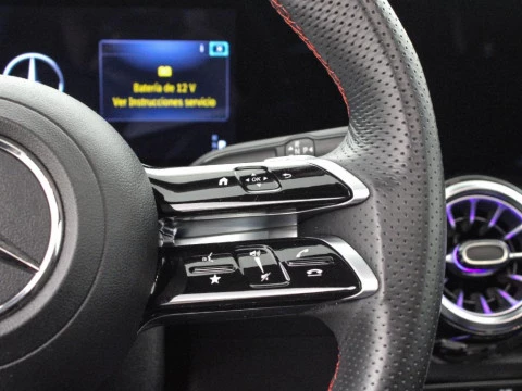 Mercedes-Benz GLB 200 D 4MATIC