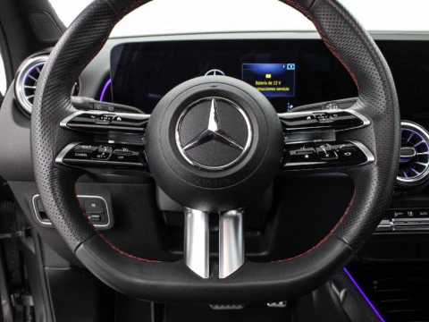 Mercedes-Benz GLB 200 D 4MATIC