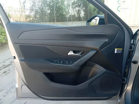 Peugeot 308 5P Active Pack BlueHDi 130 S&S MAN