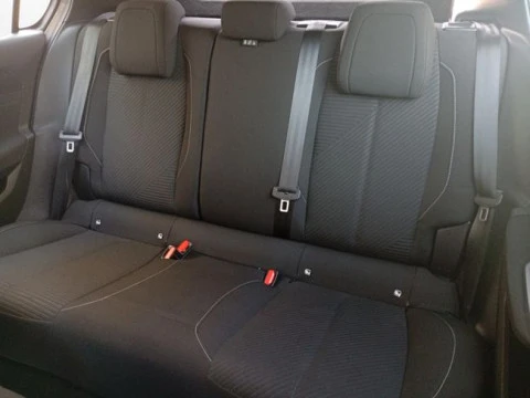 Peugeot 308 5P Active Pack BlueHDi 130 S&S MAN