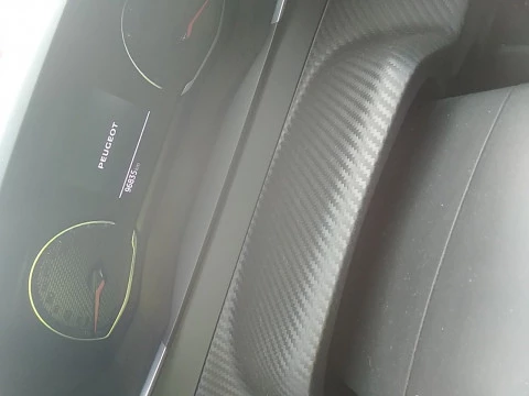 Peugeot 2008 Active Pack BlueHDI 81kW (110CV)