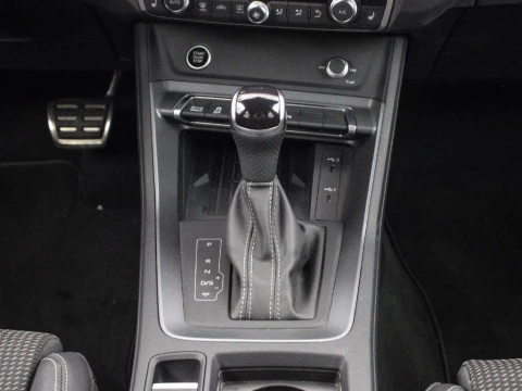 Audi Q3 2.0 35 TDI S TRONIC BLACK LINE 150 5P