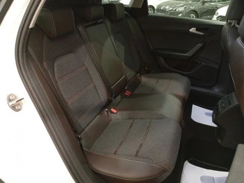 Seat Nuevo León SP 1.4 e-Hybrid DSG S&S Xcellence Go L