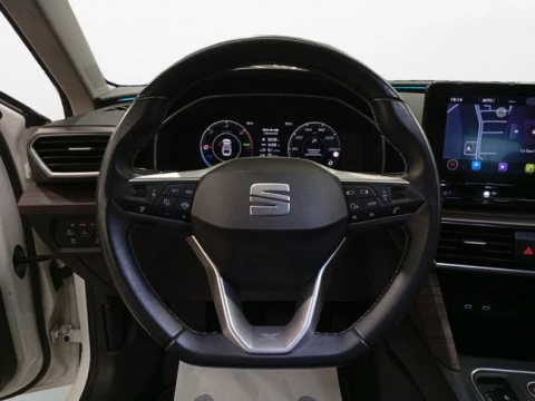 Seat Nuevo León SP 1.4 e-Hybrid DSG S&S Xcellence Go L