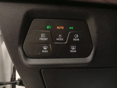Seat Nuevo León SP 1.4 e-Hybrid DSG S&S Xcellence Go L