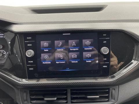 Volkswagen T-Cross Advance 1.0 TSI 81kW (110CV)