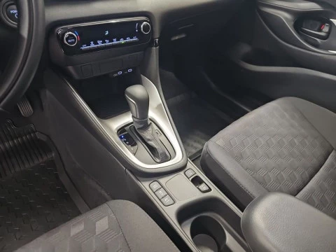 Toyota Yaris 1.5 120H Active Plus