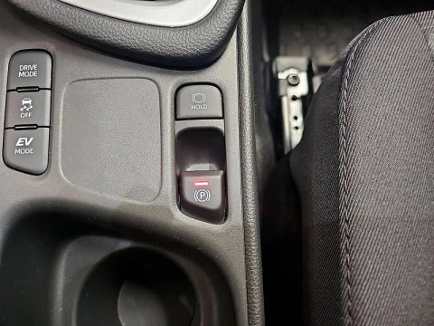 Toyota Yaris 1.5 120H Active Plus