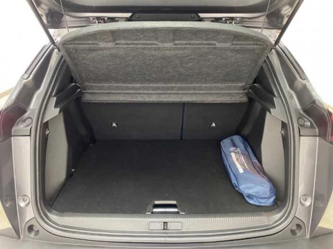 Peugeot 2008 SUV  Active Pack Puretech 100 S&S 6 Vel. MAN REBU