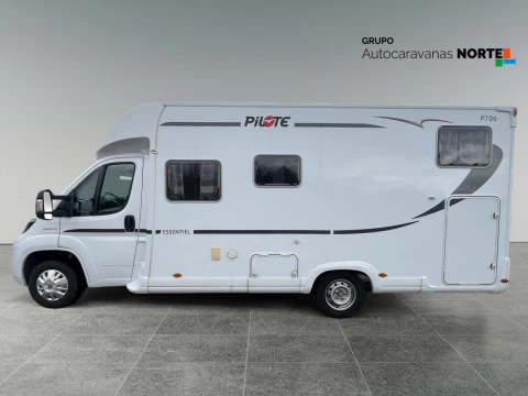 PILOTE ESSENTIEL P706