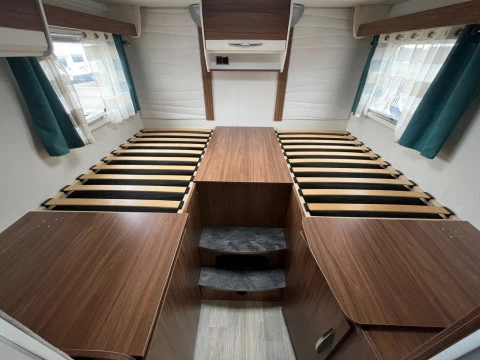 PILOTE ESSENTIEL P706