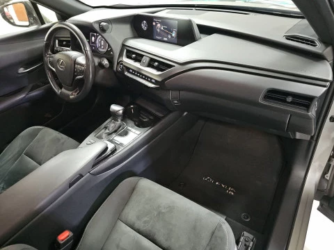 Lexus UX 2.0 250h Business