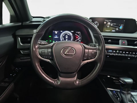 Lexus UX 2.0 250h Business