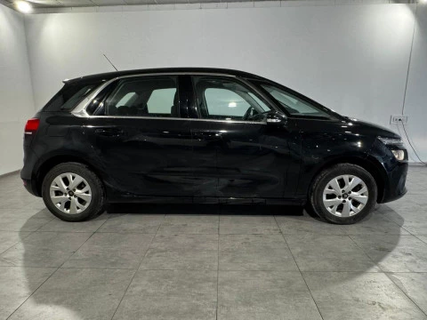 Citroën C4 Picasso PURETECH 11 LIVE.
