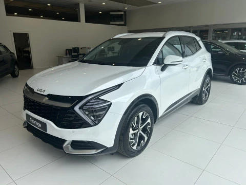 Kia Sportage 1.6 T-GDi 118kW (160CV) MHEV Tech 4x2 Kia Sportage 1.6 T-GDi 118kW (160CV) MHEV Tech 4x2