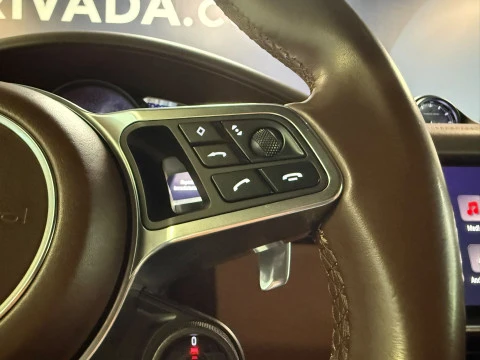 Porsche Cayenne -
