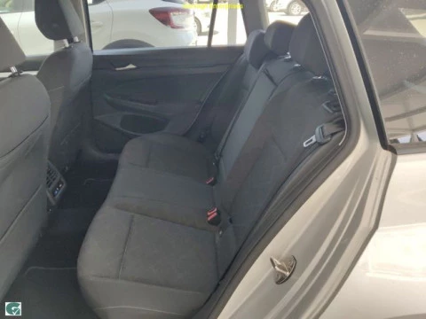 Volkswagen Golf Life 1.0 eTSI 81kW (110CV) DSG Variant 5 Puertas