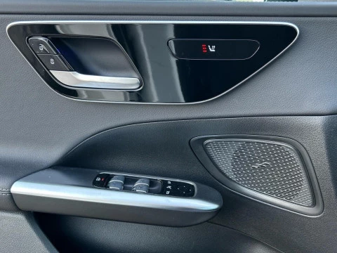 Mercedes-Benz Clase C C 200 d Berlina