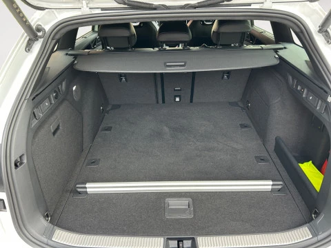 Volkswagen Passat R-Line 2.0 TDI 142kW (193 CV)4Motion DSG