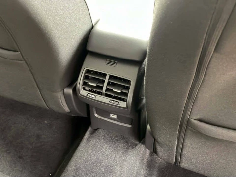 Citroën C4 Hybrid 145 ë-DCS6 Business Edition