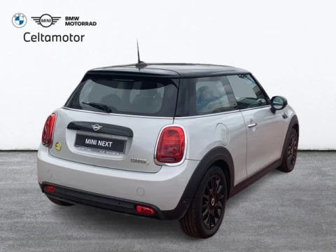 MINI Cooper SE 135 kW (184 CV)