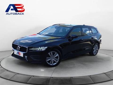 Volvo V60 2.0 B4 (D) Momentum Auto