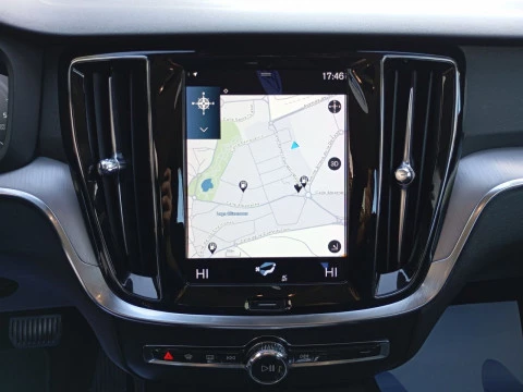 Volvo V60 2.0 B4 (D) Momentum Auto