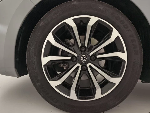 Renault Clio   TCe Techno 67kW