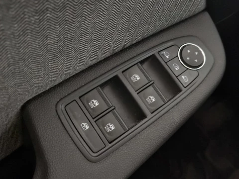 Renault Clio   TCe Techno 67kW